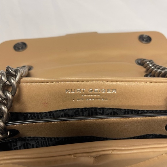 Kurt Geiger Purse. (B23) - Picture 9 of 13